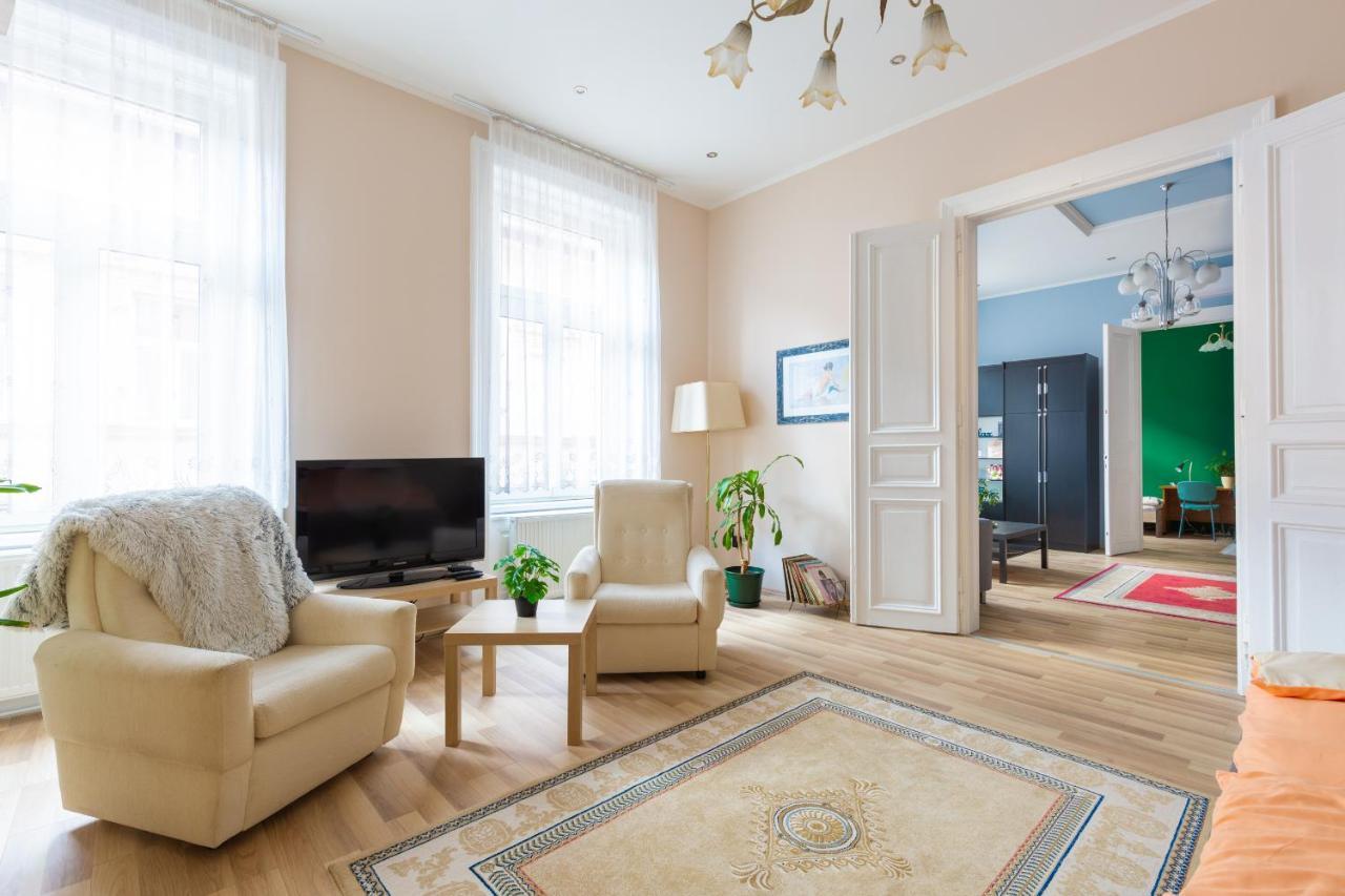 F24 Ferenc Apartment 布达佩斯 外观 照片